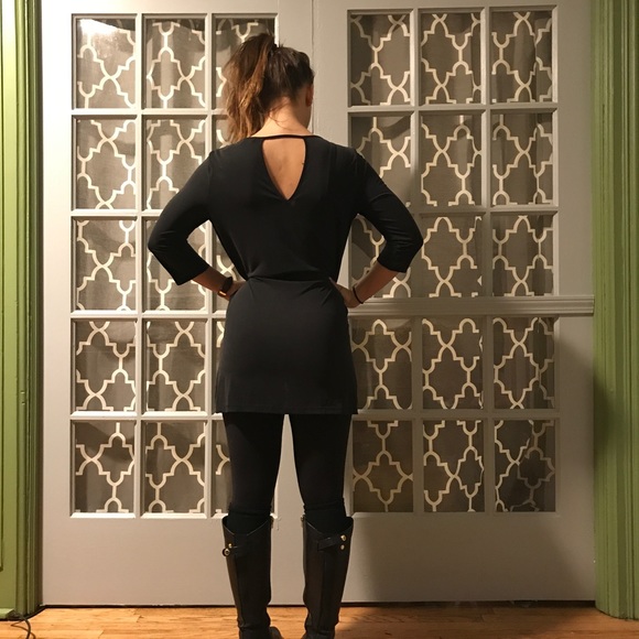 Pleione Tunic - Picture 2 of 2