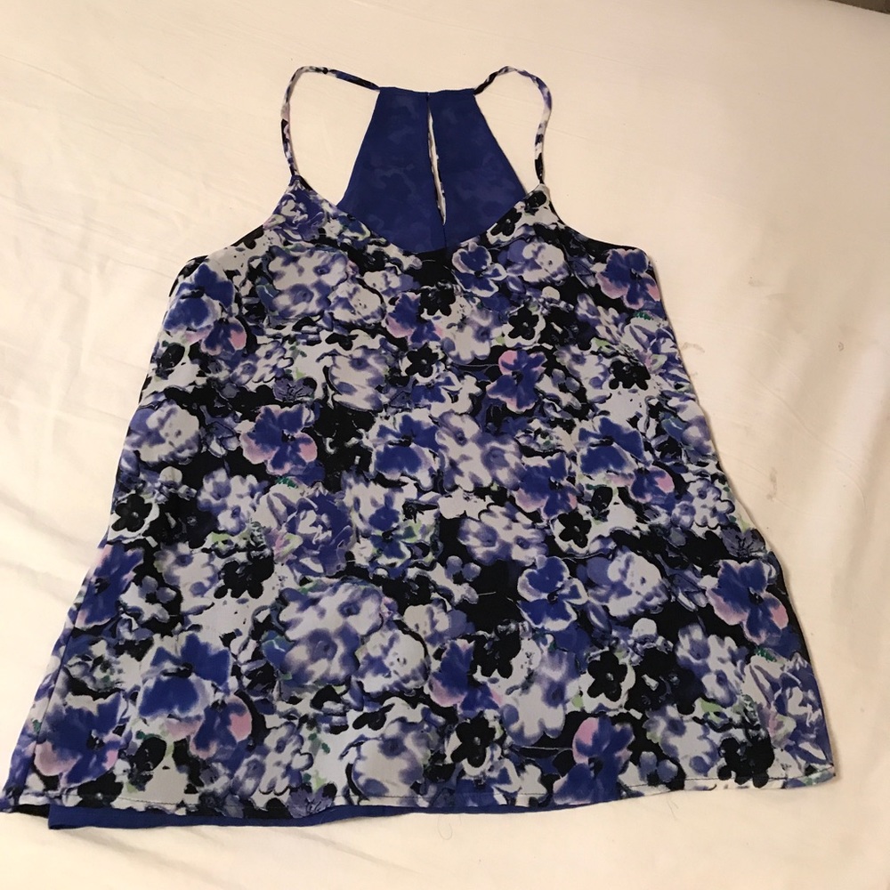 Floral tank