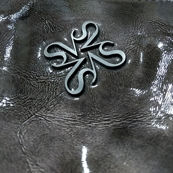 Simply Vera Clutch Wristlet NWT - Picture 2 of 4