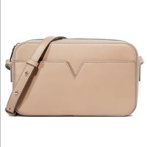 Vince signature v camera bag small (Nude)