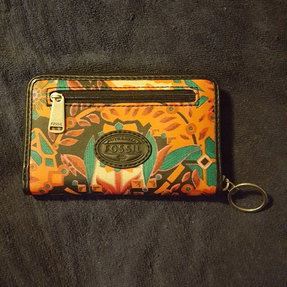 Fossil wallet