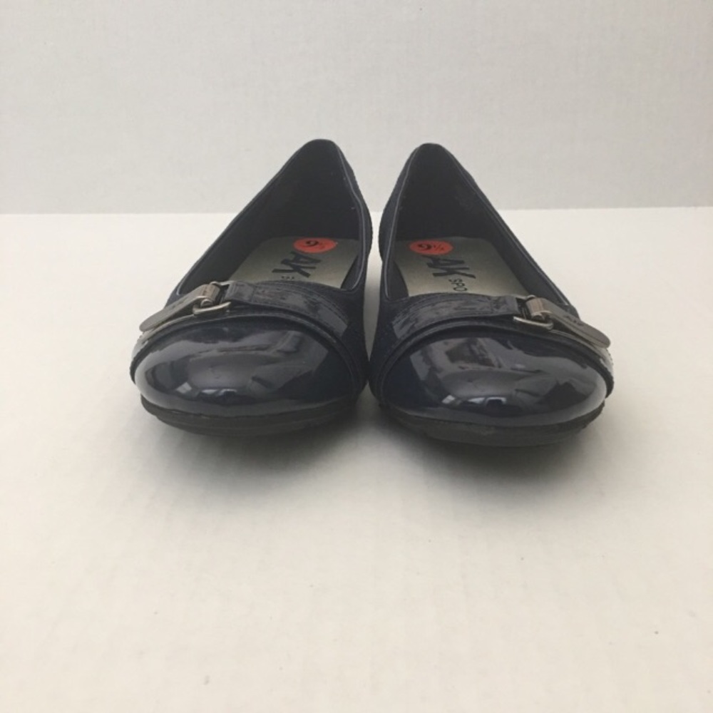 New Navy Blue Anne Klein Sports Flats