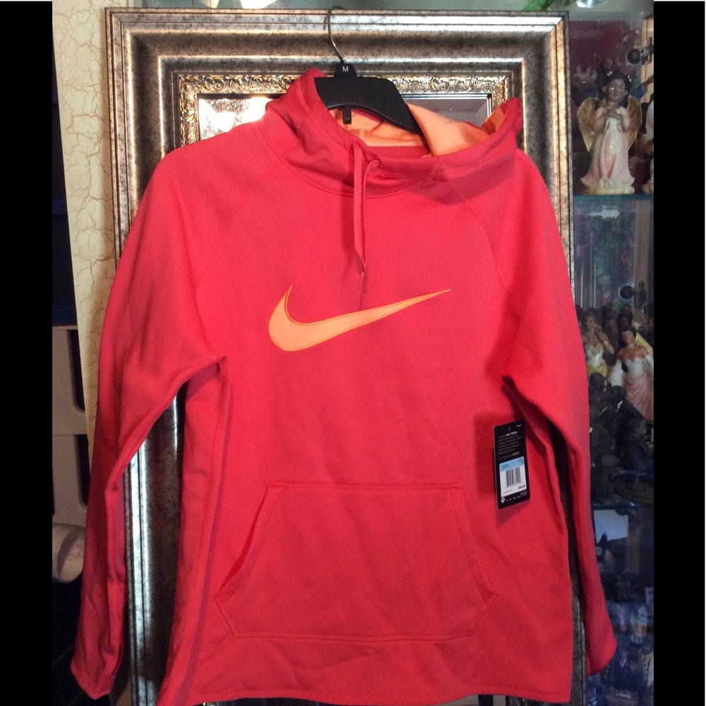 Nike pullover