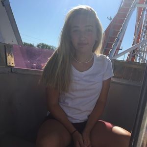 Meet your Posher, Maddy