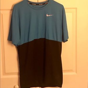 Nike Running Two-Toned Shirt Sleeved Shirt Mens XL