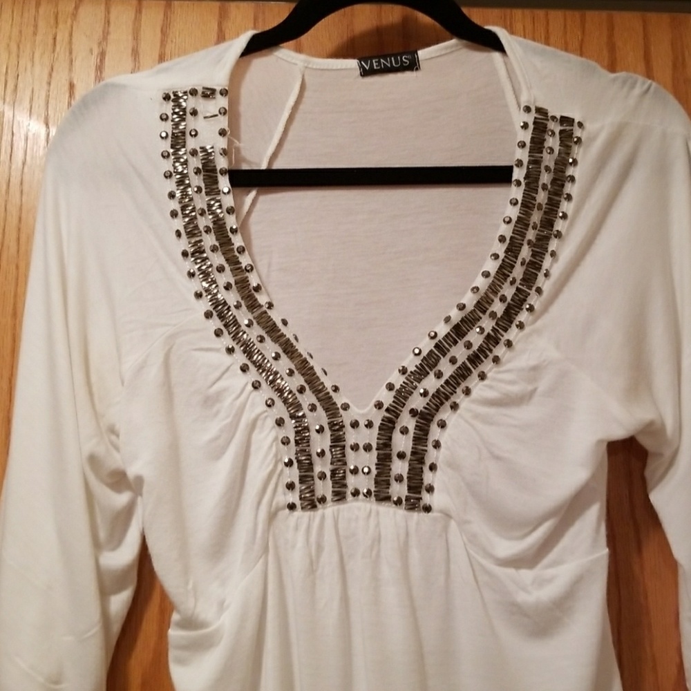 Venus Top - Picture 3 of 3