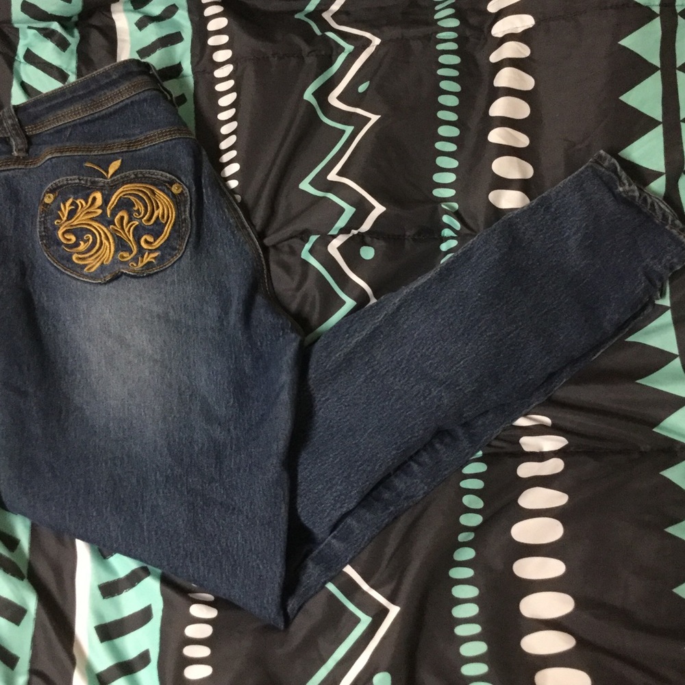 Apple Bottom Jeans