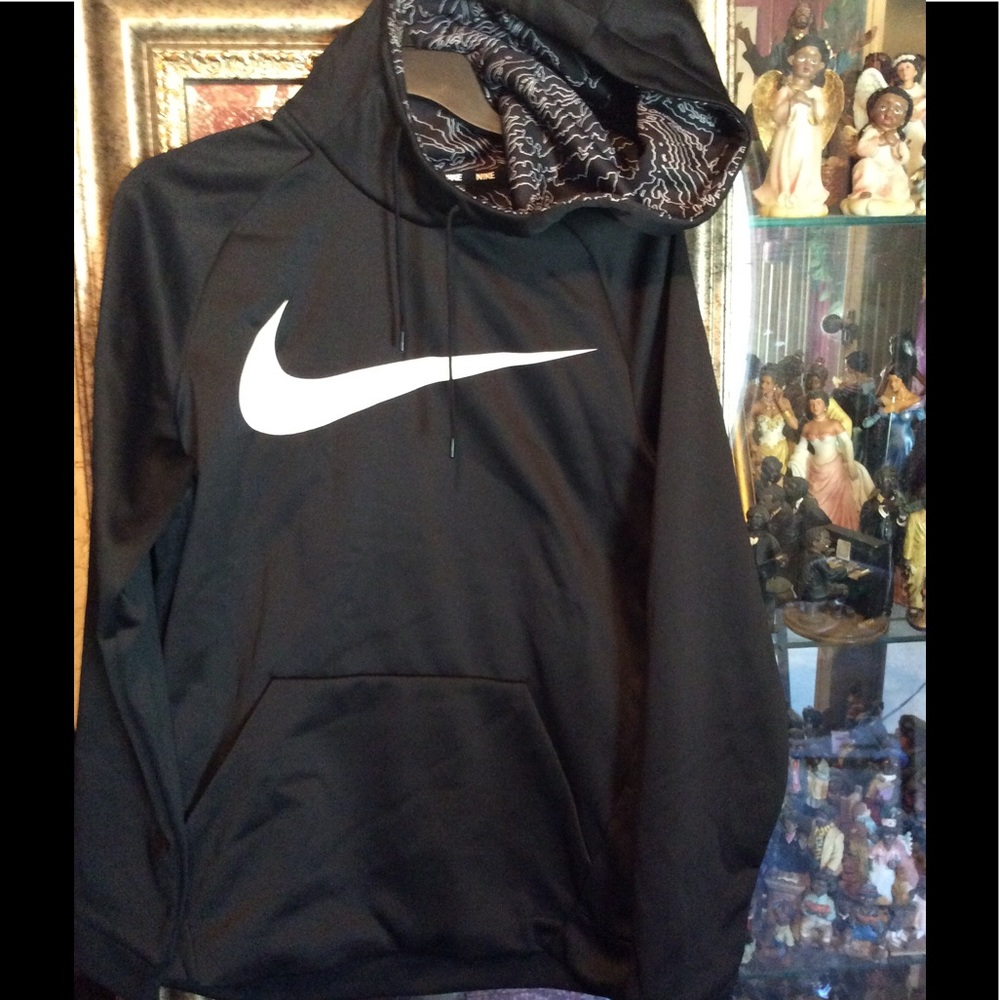 Nike pullover