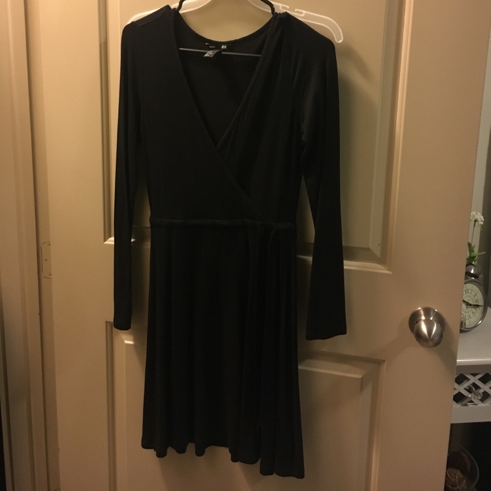 Black H&M dress
