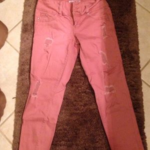 Salmon color jeans