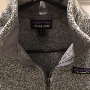 Patagonia women’s grey fleece, size x-small