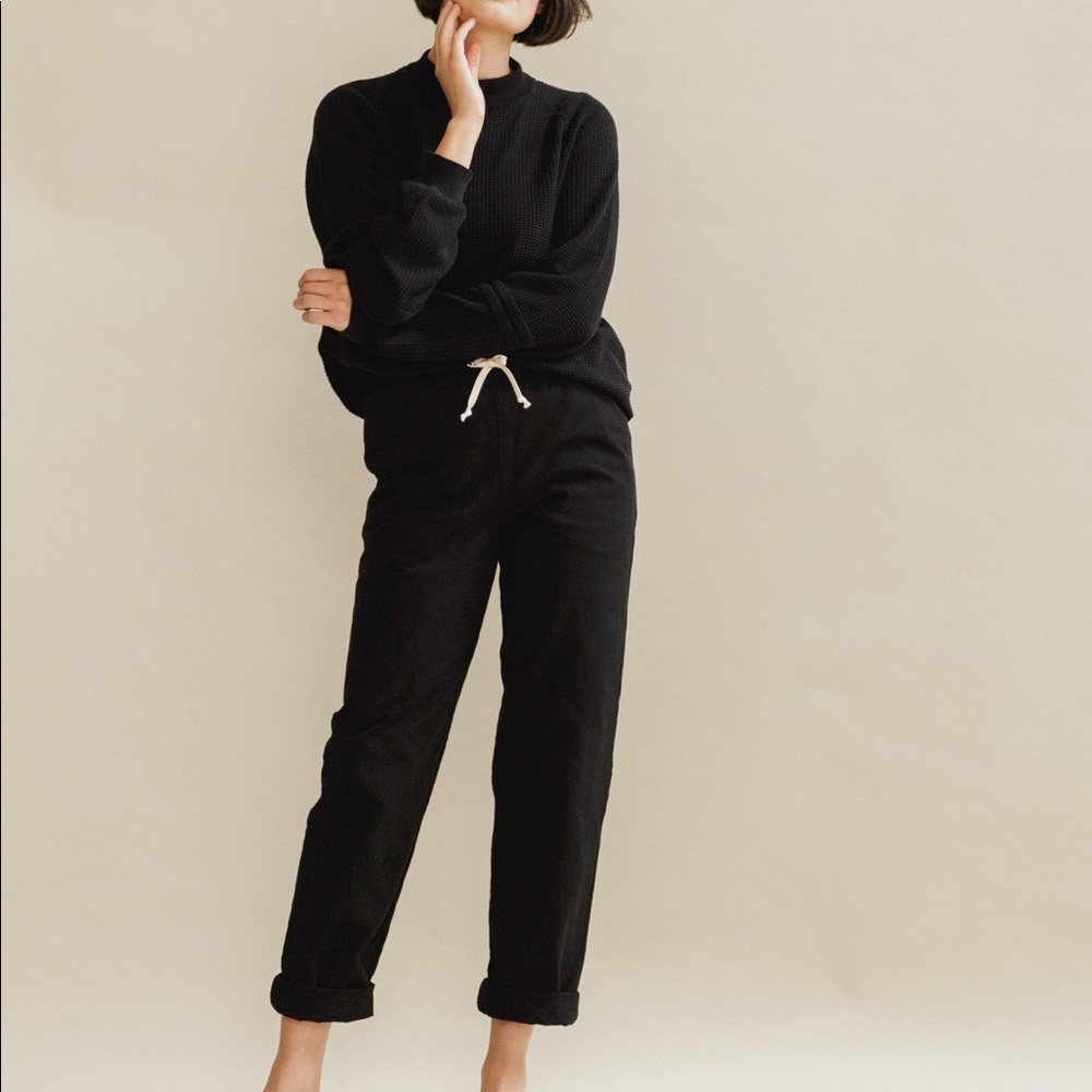 Unisex Ijji Pants in True Black