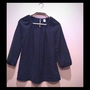 🔴 Old Navy blouse.