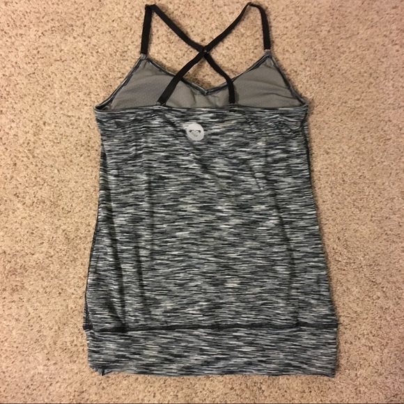 Roxy Low Key Built in Bra Tank Black Small - Picture 3 of 4