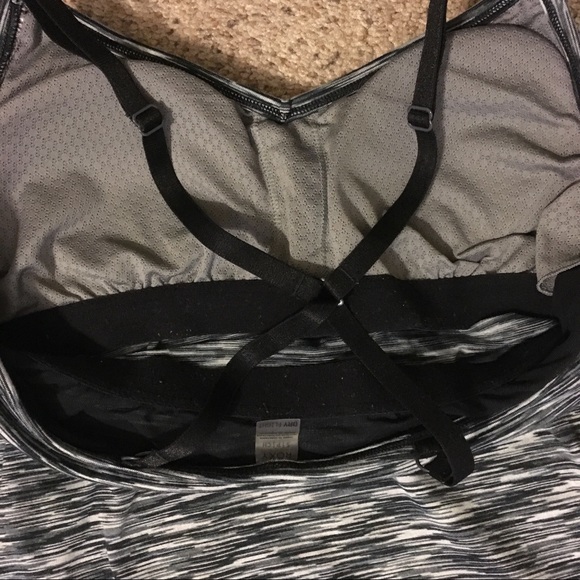 Roxy Low Key Built in Bra Tank Black Small - Picture 4 of 4