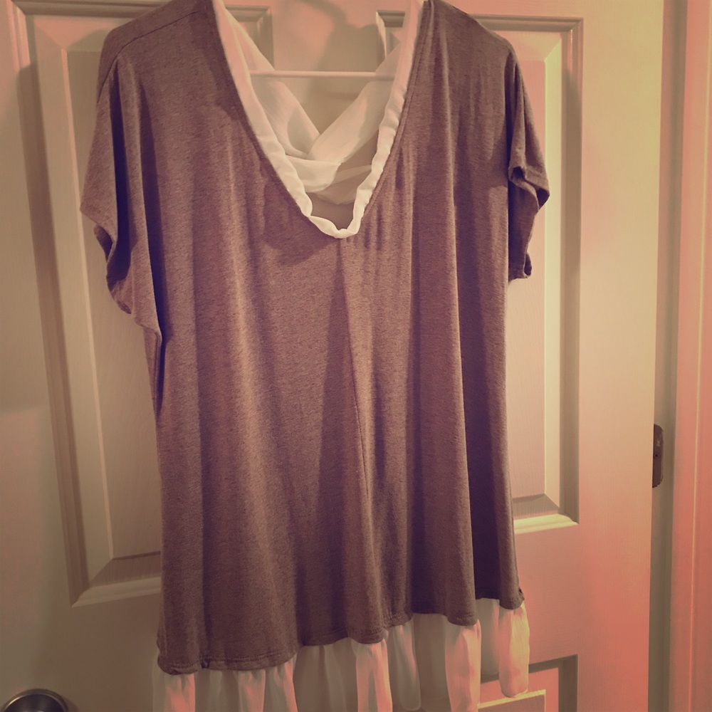 Mauve ruffle shirt