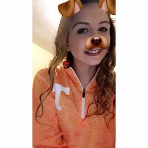 Meet your Posher, Lexi