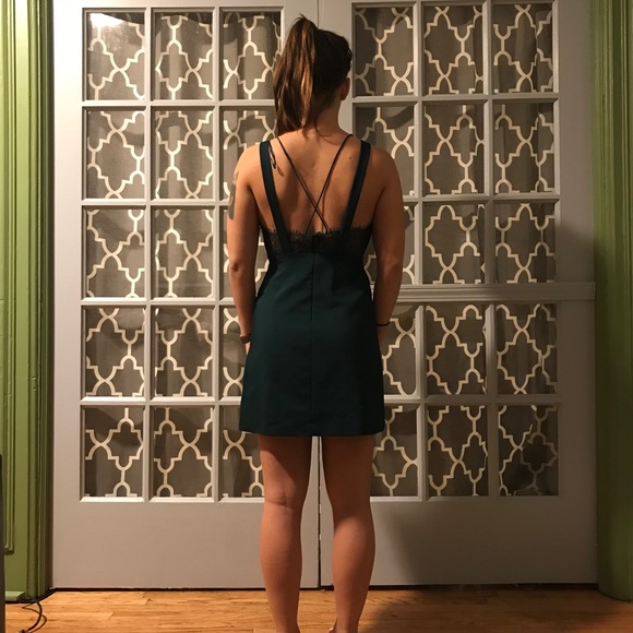 Zara Jade Green Lace Backless Mini Dress - Picture 2 of 2