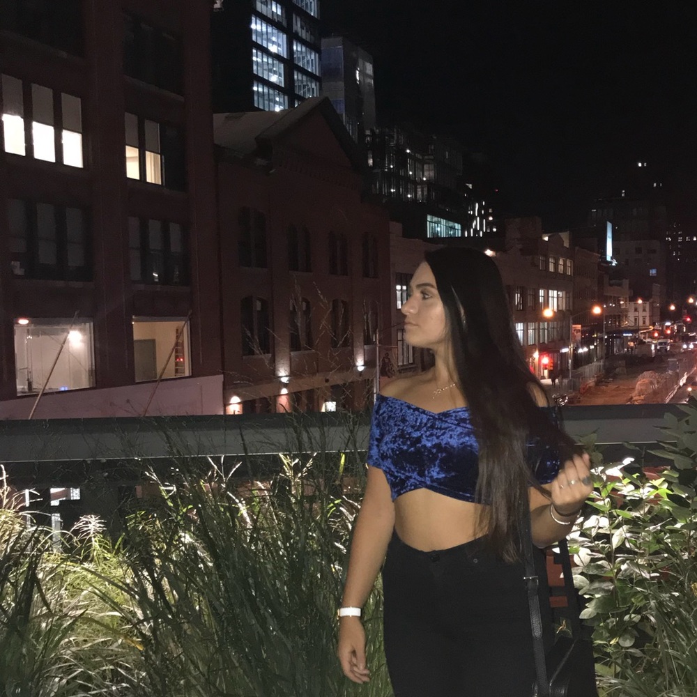 Meet your Posher, Gia