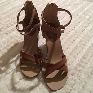 NWOTs Mia Sandals, Size 8.5