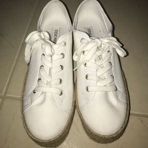 Steve Madden Hampton Sneaker