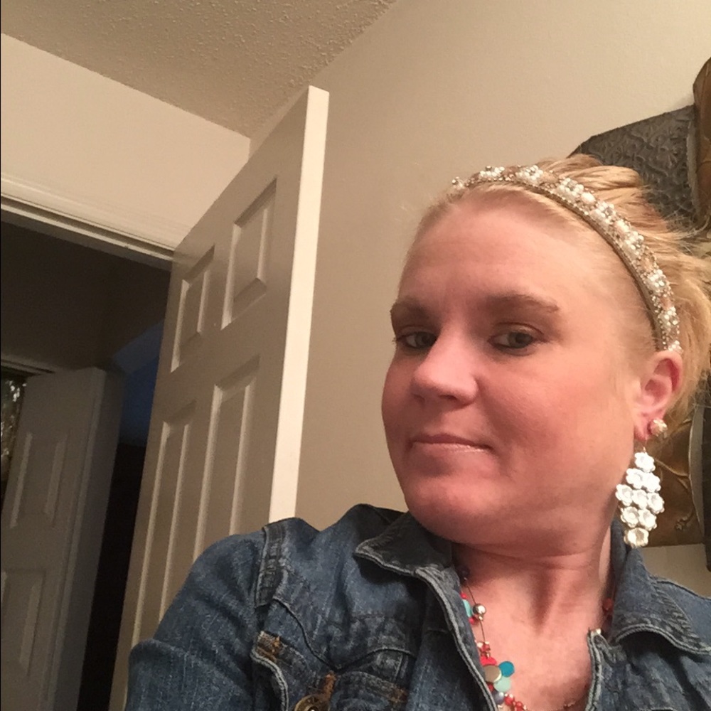 Meet your Posher, Jen