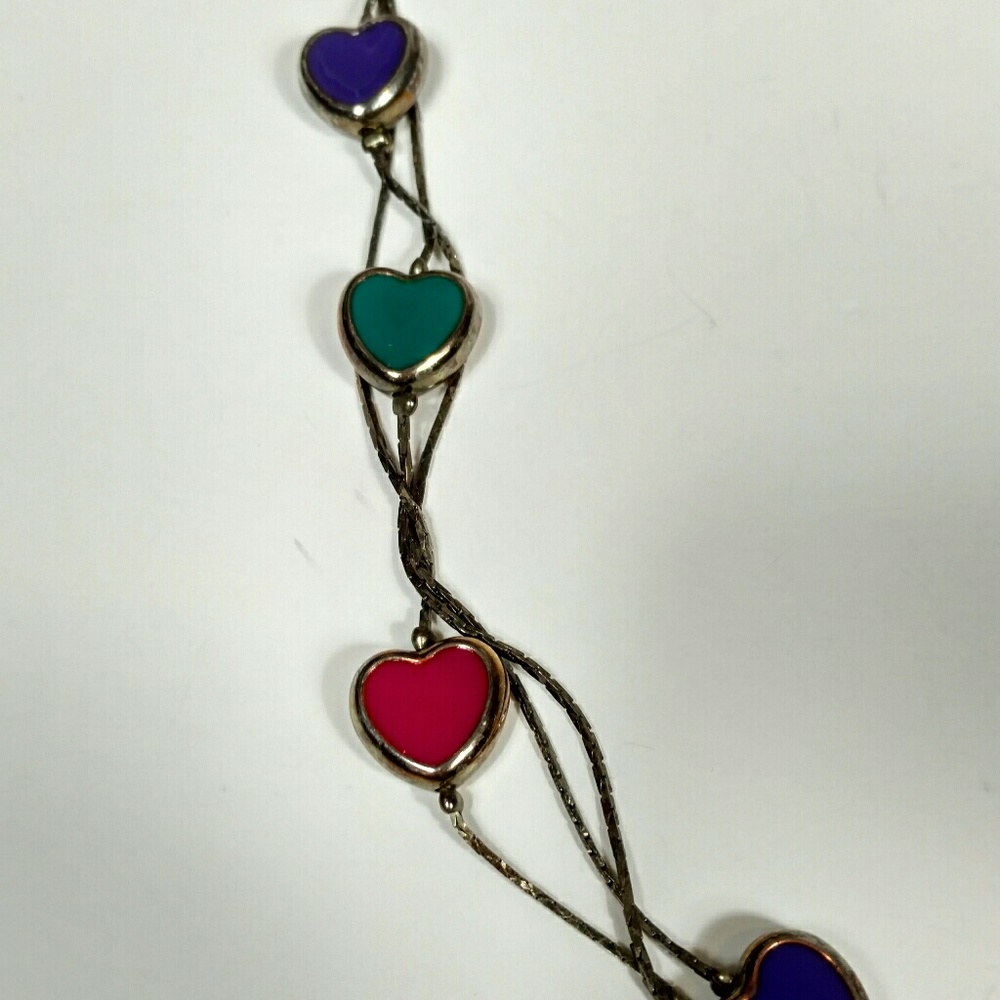 Triple strand silver toned necklace w hearts - Picture 3 of 3