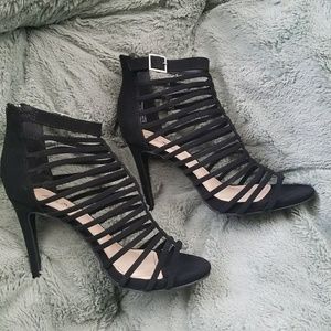 Never used Sexy black heels *Make an offer*