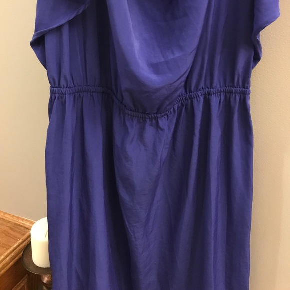 Dress - Picture 7 of 7