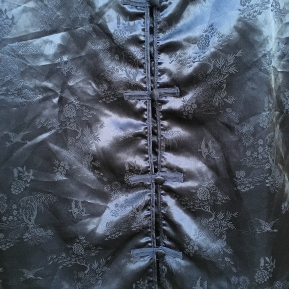 Silk Oriental Style Button Too - Picture 3 of 4