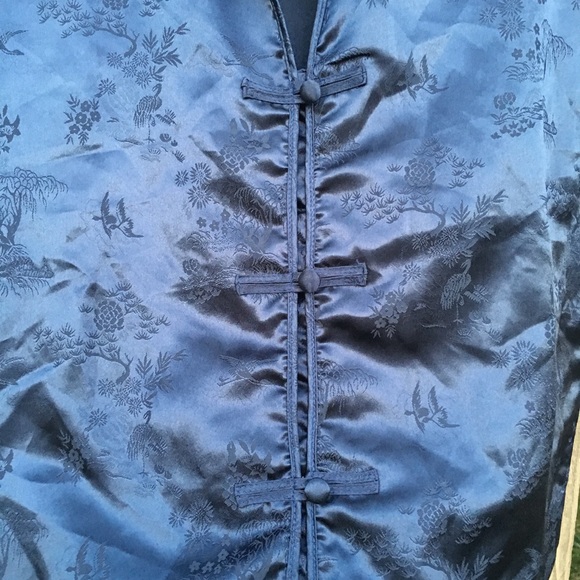 Silk Oriental Style Button Too - Picture 4 of 4