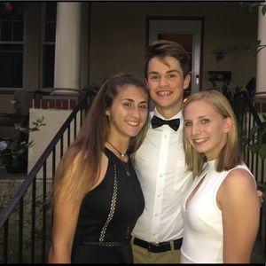 Meet your Posher, Arianna