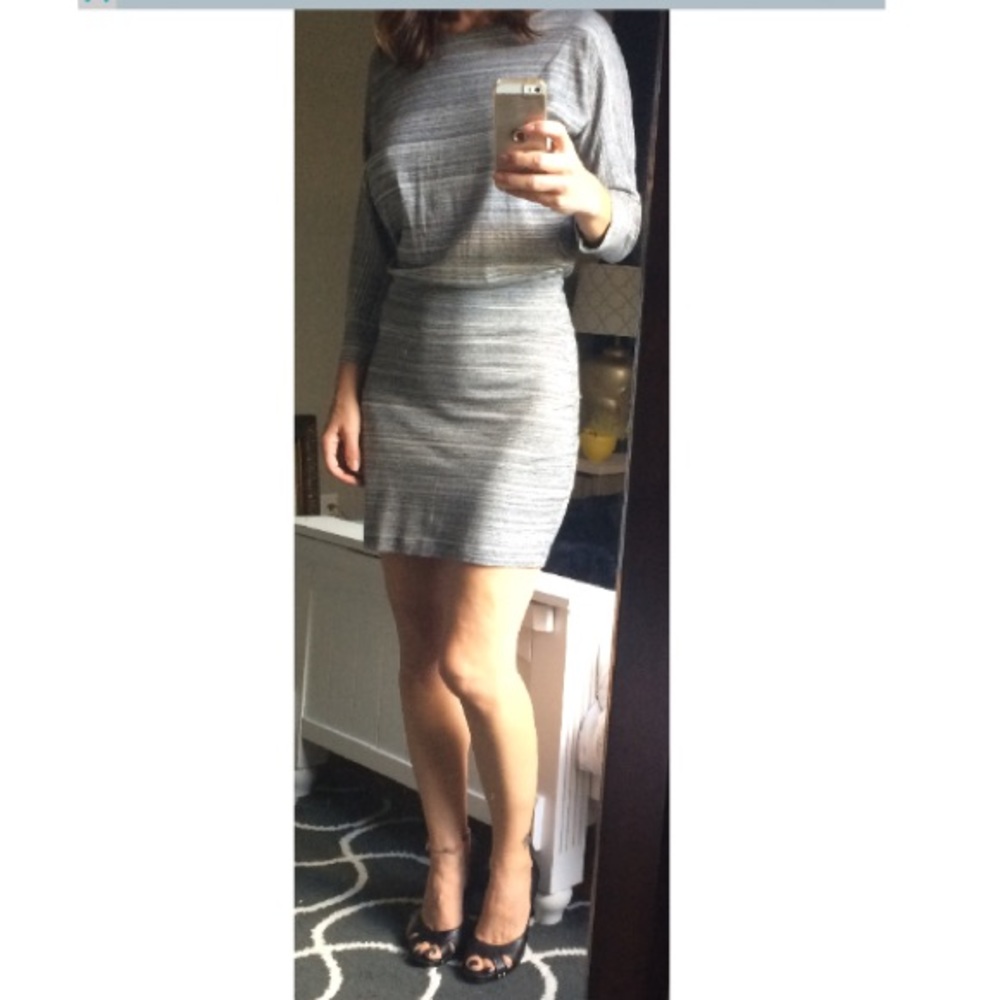 Express long sleeve midi dress in gray & white