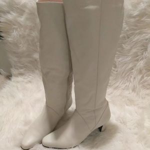 🍁 White Boots 🍁