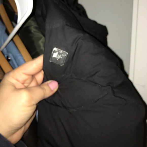 North Face: Women’s Miss Metro Parka - Picture 6 of 6