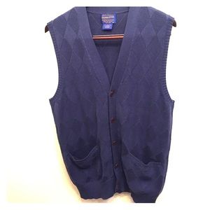 Men's Pendleton vest.