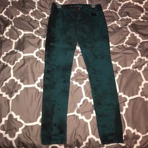 Women’s Skinny Jeans