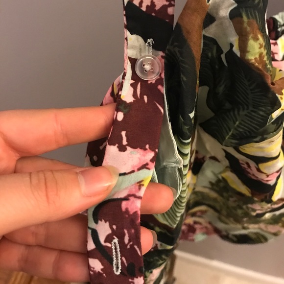 Tank - Picture 5 of 5