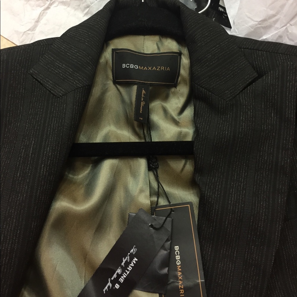 BCBG MaxAzria Jacket - Picture 6 of 6