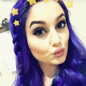 Meet your Posher, Noelle