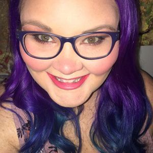 Meet your Posher, Alicyne