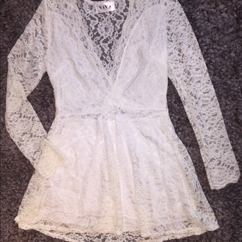 White lace dress/tunic