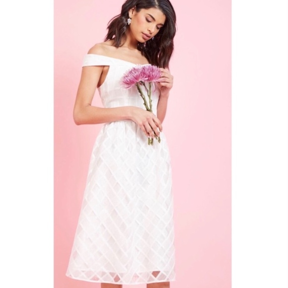 NWT Off-The-Shoulder A-Line Dress - Picture 4 of 5