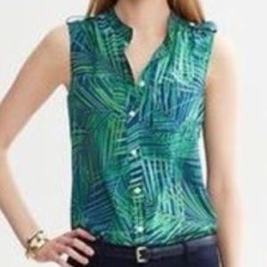 Women's Green Leaf Print Sleeveless Blouse Sz 4