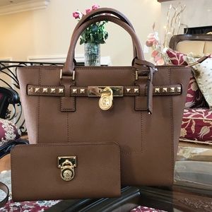 NWT Michael Kors Hamilton Studded handbag&wallet
