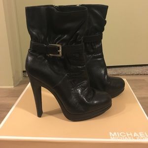 Michael Kors black leather bootie