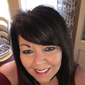 Meet your Posher, Sherry