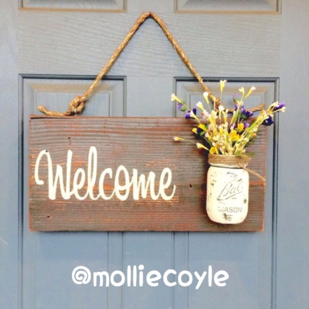 Hi! 🙋🏼 I'm Mollie!!