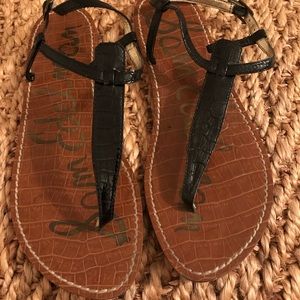 Sam Edelman Black faux croc thong sandals
