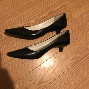 Black Calvin Klein Gabrianna pumps
